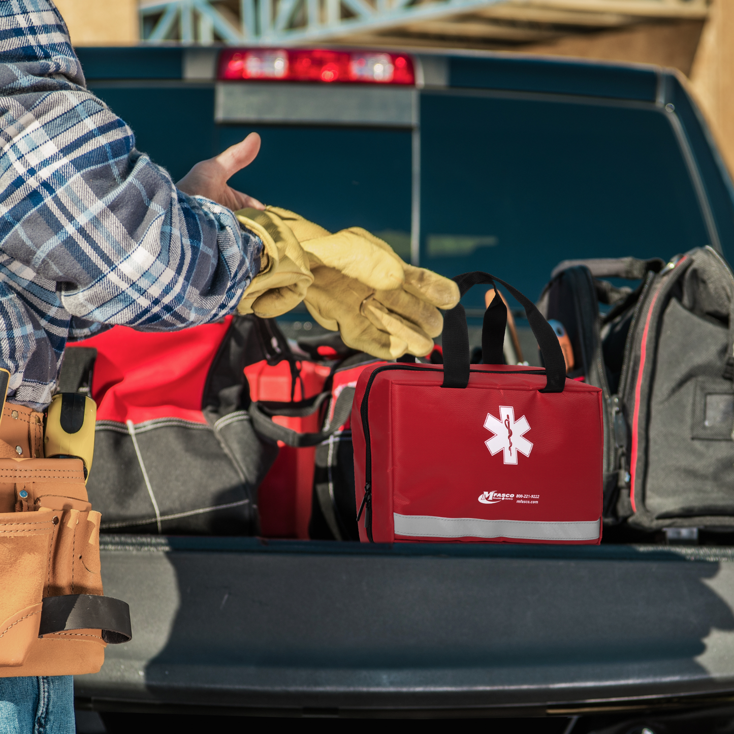 OSHA Class B First Aid Kit EM385-1-1 Red Tote Bag