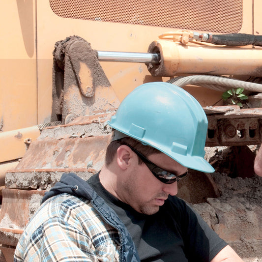 Blog - 5 Tips when selecting a hard hat