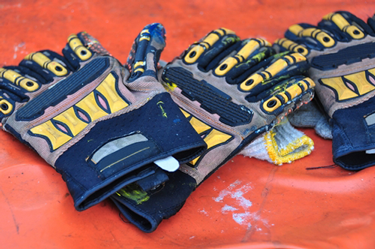 Blog - A guide to workplace hand protection